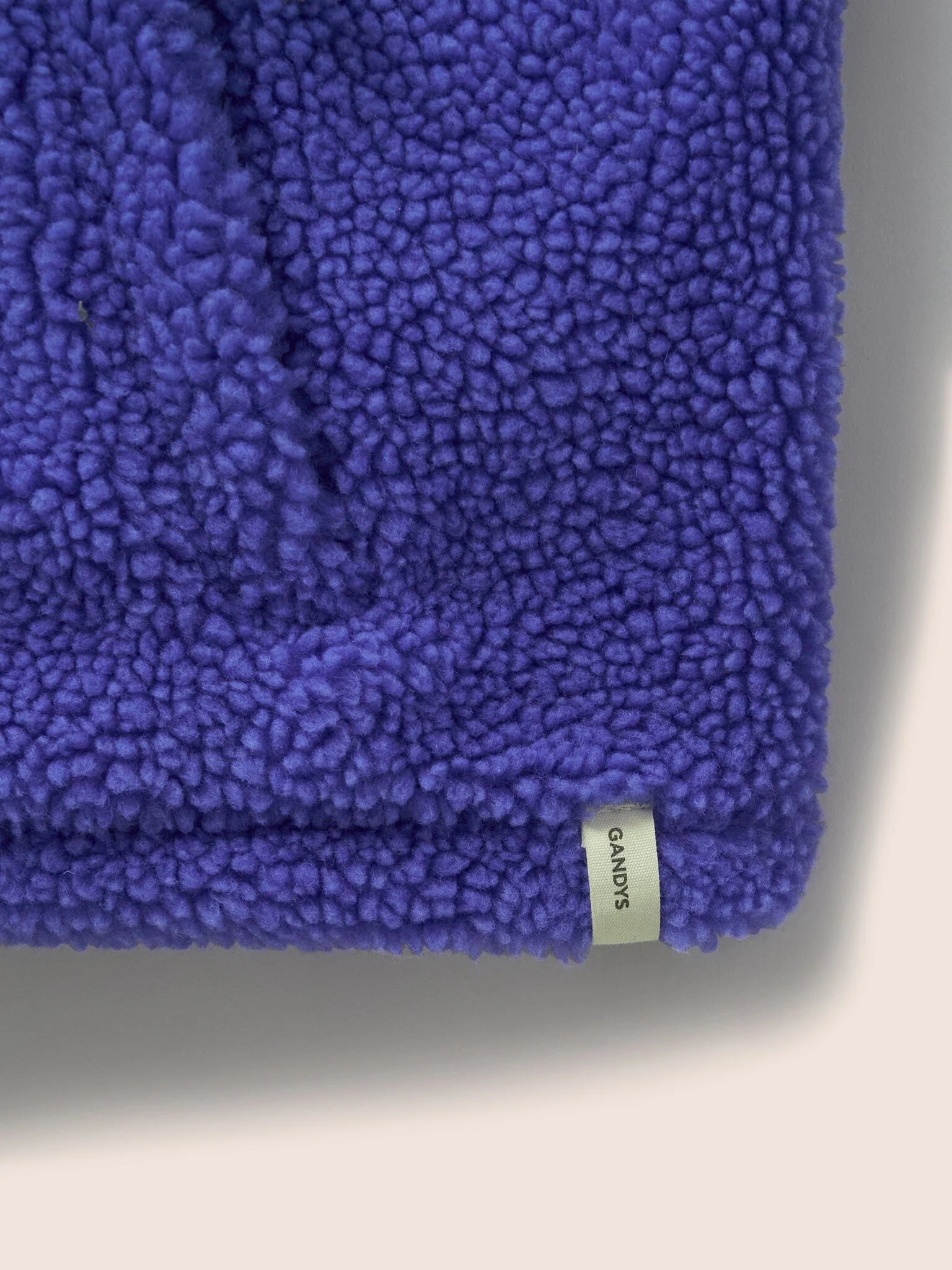 Harlem Recycled Fleece Gilet in Blue - Image 4