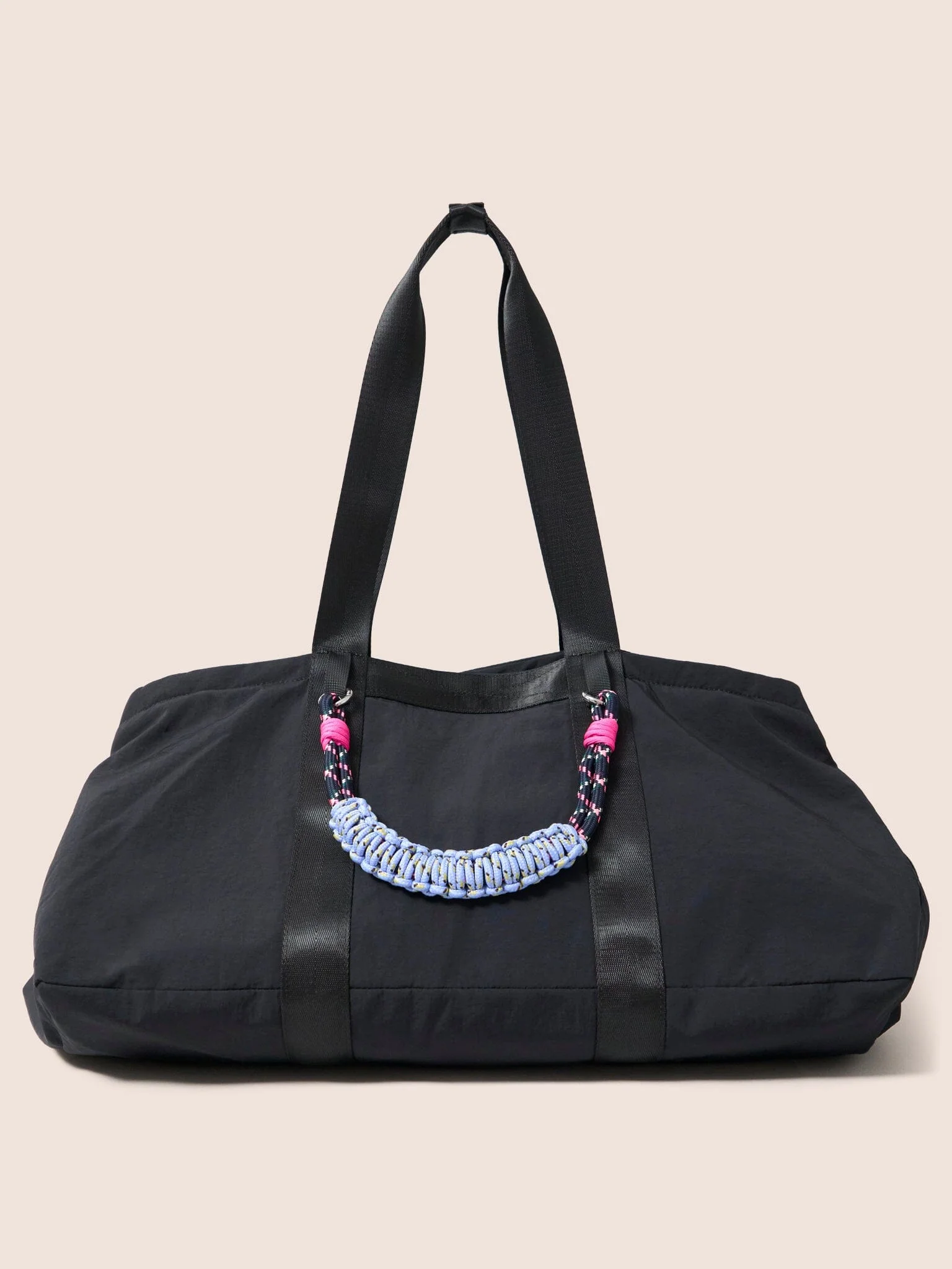 Carabiner Club Recycled Large Cube Weekend Bag in Black - Image 6