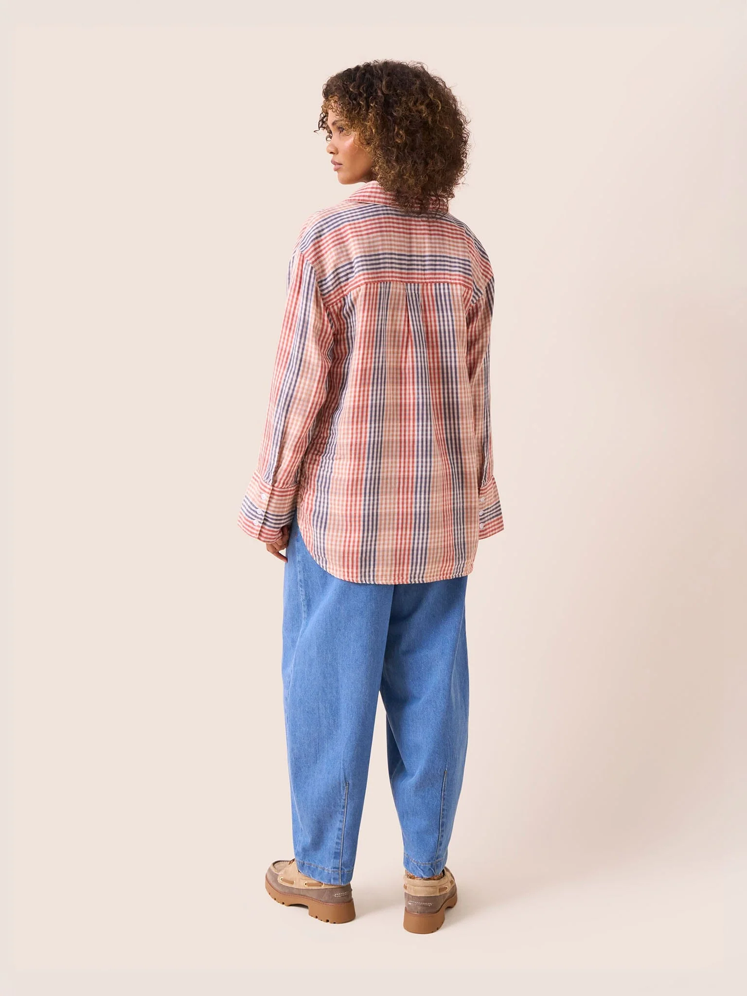 Beaumont Cotton Shirt in Multi Check - Image 3