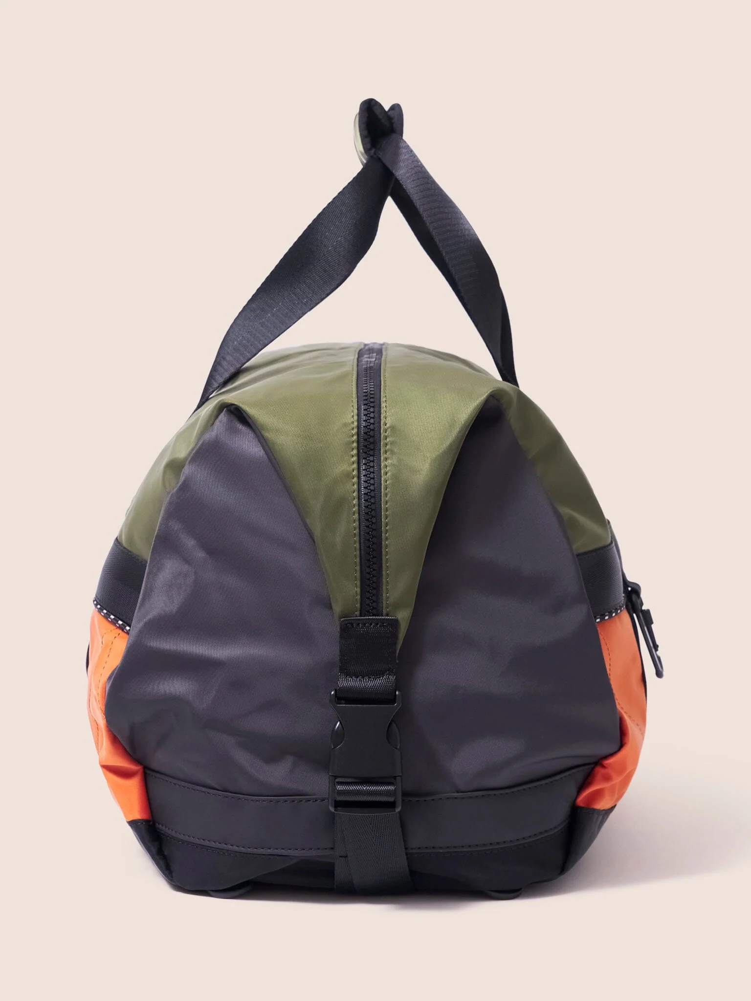 Urban Trek Recycled Modular Weekend Duffle Bag in Khaki - Image 6